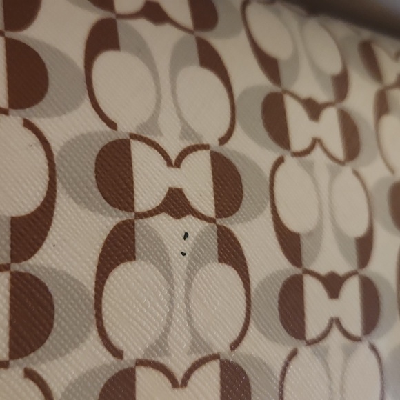 Coach Tote Bag - Picture 9 of 17